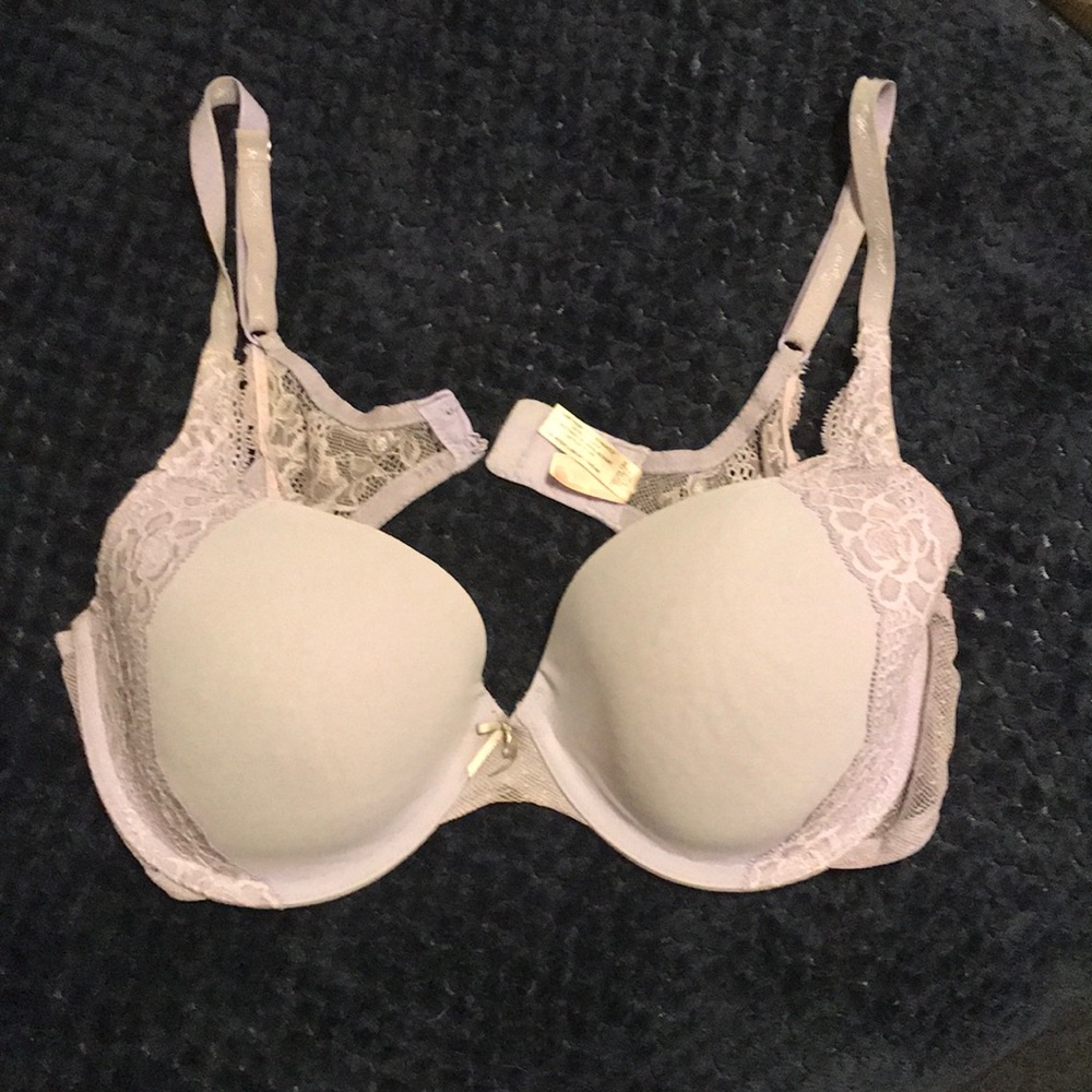 Lacey bra